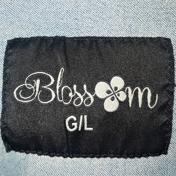 Items $15-$20 3/$40 Girls Size L, Blossom, Blue Jean Jacket with Buttons - Picture 3 of 3